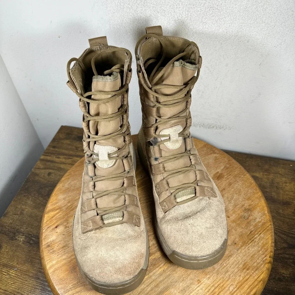 Nike SFB Gen 2 8 Inch Tactical Boots Coyote Brown Mens 7.5 922471-900